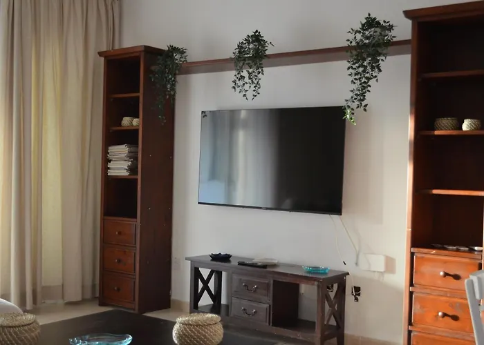 Monica By Mirador De Sotavento Vila