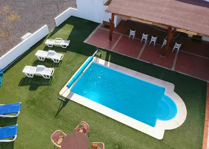 Monica By Mirador De Sotavento